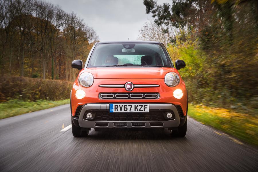  Fiat 500L Cross (330) 2017 года  (UK) (фото 25 из 89)